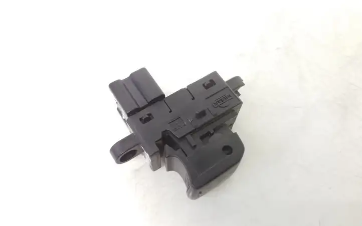 Nissan Qashqai (2006 - 2010) 25411JD000 Блок кнопок стеклоподъемников — фото 2