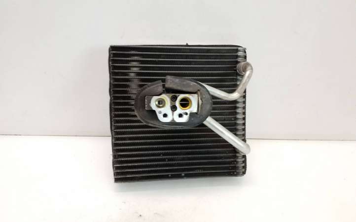 Audi A3/S3 8L (2000 - 2003)  1K0820679 Радиатор кондиционера воздуха (в салоне)