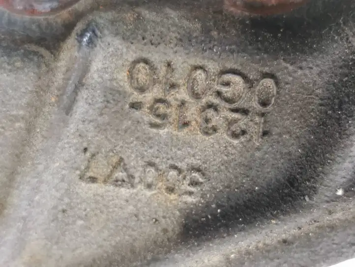 Toyota Avensis T250 (2003 - 2006) 123150g010 Кронштейн двигателя — фото 2