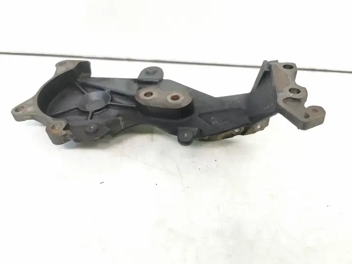 Toyota Avensis T250 (2003 - 2006) 123150g010 Кронштейн двигателя — фото 4