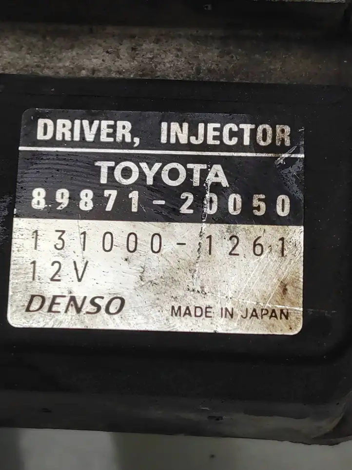 Toyota Avensis T250 (2003 - 2006) 8987120050 Блок управления форсунками — фото 4