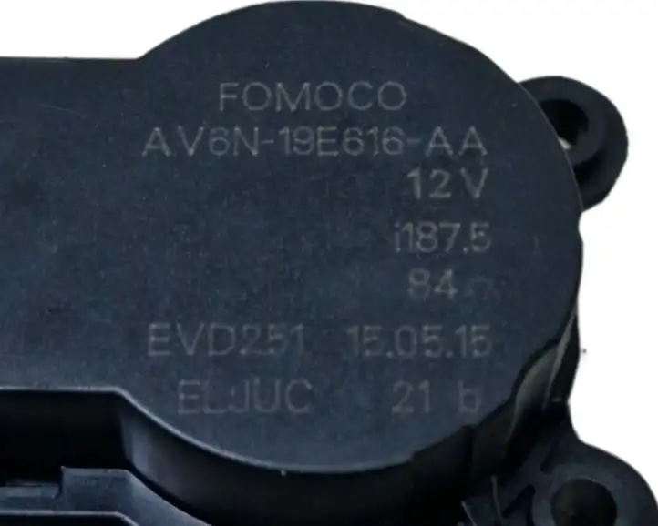 Ford Kuga II (2013 - 2019) AV6N19E616AA Двигатель задвижки потока воздуха — фото 5