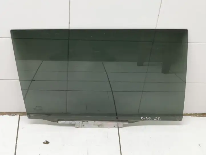 Toyota Avensis T250 (2006 - 2009) Стекло задней двери — фото 1