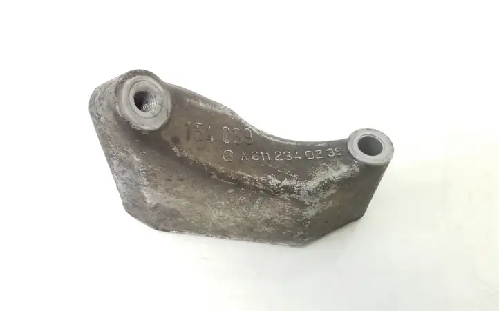 Mercedes-Benz E W211 (2002 - 2009) A6112340239 Кронштейн компрессора кондиционера воздуха — фото 1