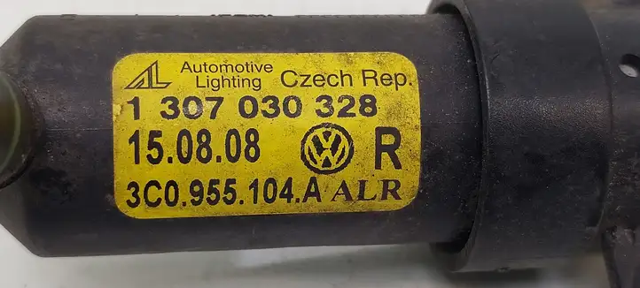 Volkswagen PASSAT B6 (2005 - 2010) 3C0955104A Распылители омывателя — фото 2