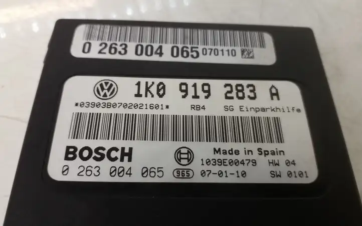 Volkswagen Touran I (2003 - 2010) 1K0919283A Блок управления парктрониками — фото 4