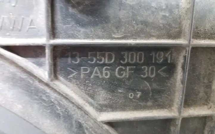 Volkswagen PASSAT B6 (2005 - 2010) 1355D300191 Дифузор радиатора — фото 3