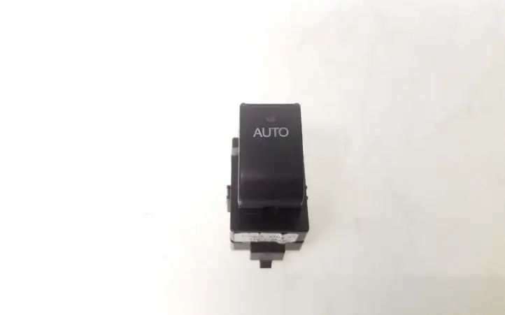 Toyota Avensis T250 (2006 - 2009) 8481005050 Блок кнопок стеклоподъемников — фото 1