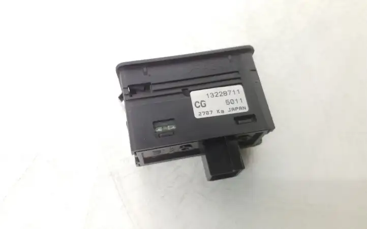 Opel Astra H (2004 - 2009) 13228711 Блок кнопок стеклоподъемников — фото 2