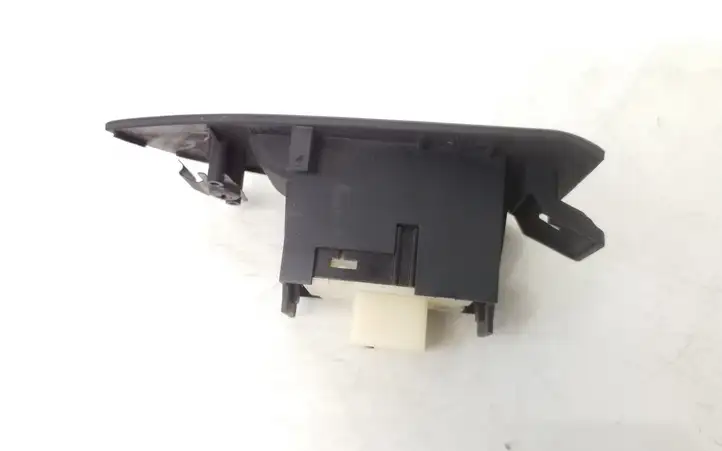 Toyota Avensis T250 (2006 - 2009) 7427205020 Блок кнопок стеклоподъемников — фото 2