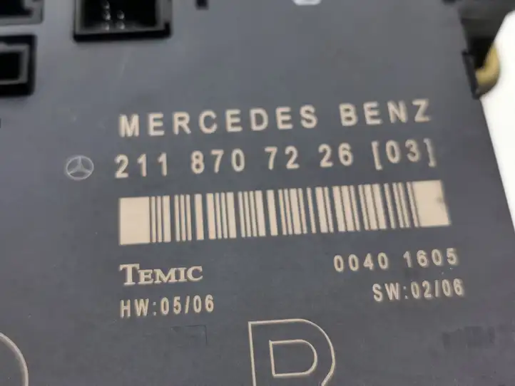 Mercedes-Benz E W211 (2002 - 2009) 2118707226 Блок управления дверью — фото 3