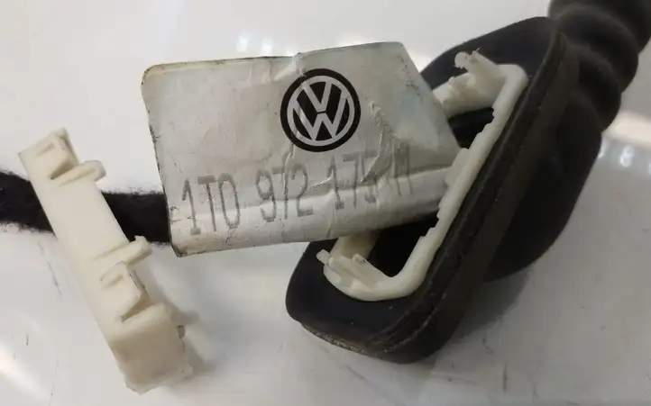 Volkswagen Touran I (2003 - 2010) 1T0971147A Жгут проводов крышки багажника — фото 8