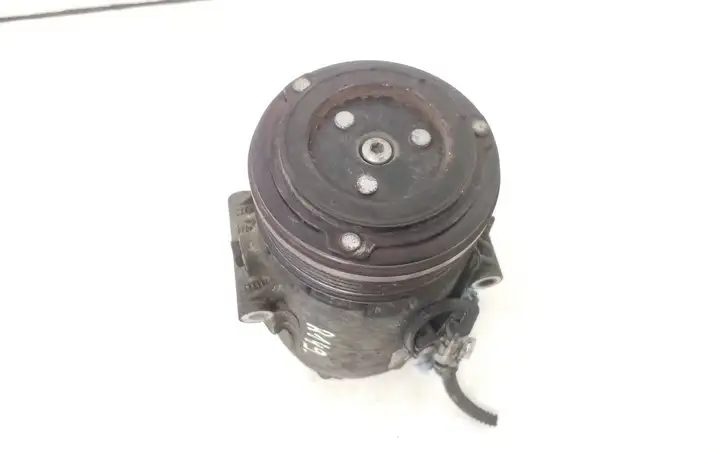 Opel Astra H (2004 - 2009) 13124751 Компрессор (насос) кондиционера воздуха — фото 2