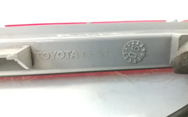 Toyota Avensis T250 (2006 - 2009) TOYOTA0553 Дополнительный стоп фонарь — фото 6