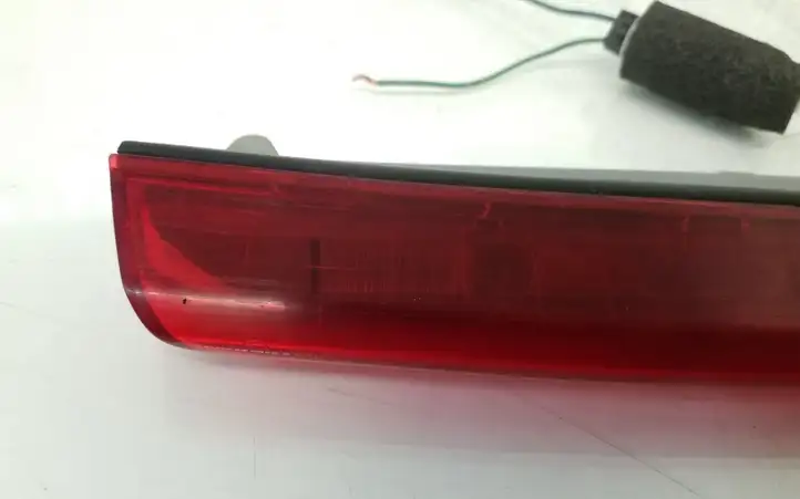 Toyota Avensis T250 (2006 - 2009) TOYOTA0553 Дополнительный стоп фонарь — фото 8