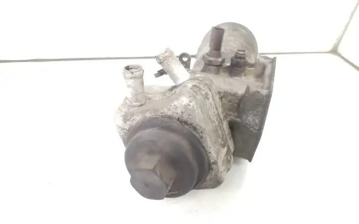 Audi A3/S3 8P (2004 - 2008) 045115389K Кронштейн масляного фильтра — фото 2