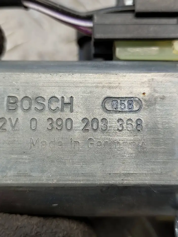 Mercedes-Benz S W221 (2005 - 2013) 825843702 Электродвигатель сиденья — фото 3
