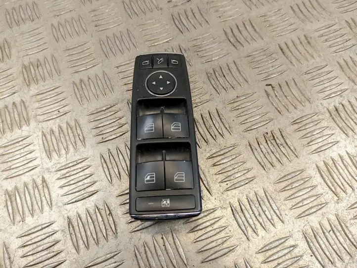Mercedes-Benz GLK X204 (2008 - 2016) A2128208310 Блок кнопок стеклоподъемников — фото 1