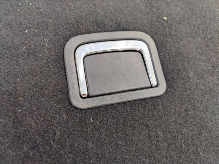 Subaru Outback (2009 - 2014)   Пол багажника