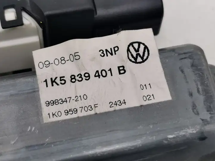 Volkswagen Jetta V (2005 - 2010) 1K5839401B Стеклоподъемник задней двери — фото 3