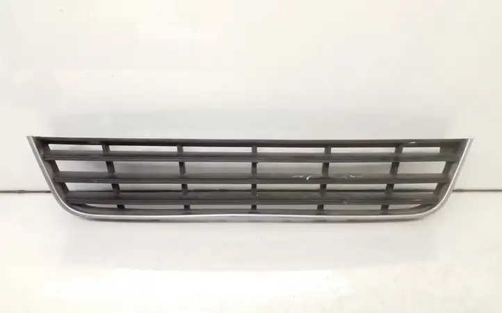Volkswagen PASSAT B6 (2005 - 2010) 3C0853677 Нижняя решетка переднего бампера — фото 1
