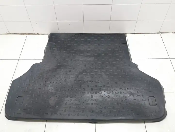 Toyota Avensis T250 (2006 - 2009) PZ434T9300 Резиновый коврик багажника — фото 3
