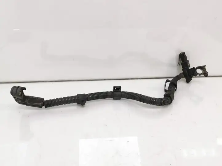 Toyota Avensis T250 (2006 - 2009) 2885028010 Плюсовой провод аккумулятора — фото 1
