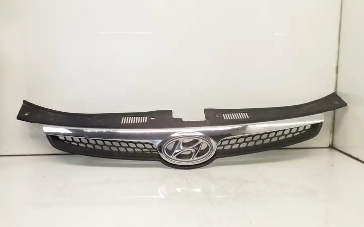 Hyundai i30 (2007 - 2012) 863512R000 Верхняя решетка радиатора — фото 1