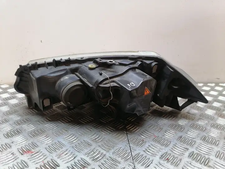 Renault Megane II (2002 - 2005) 8200073226H Передняя фара — фото 2