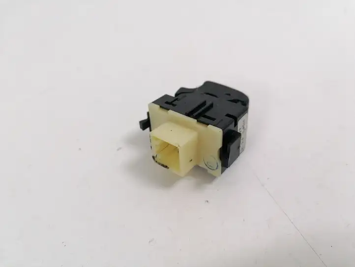 Toyota Avensis T250 (2006 - 2009) 8481005050 Блок кнопок стеклоподъемников — фото 2