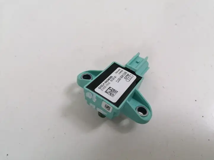 Audi A4 S4 B8 8K (2007 - 2011) 8K0955557C Датчик удара SRS — фото 1