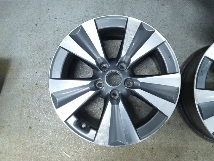Nissan Pulsar (2014 - 2018) 3NA3A Легкосплавный колесный диск R17 — фото 9