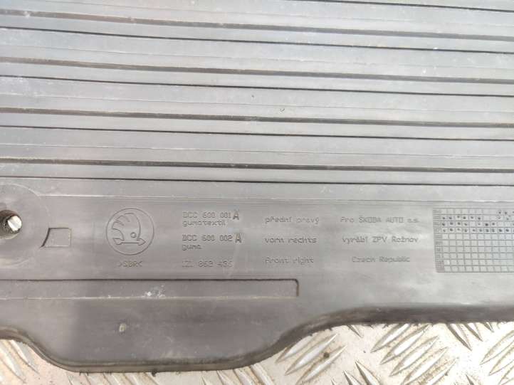 Skoda Octavia Mk2 (1Z) (2004 - 2013)  1Z1862436 Комплект автомобильного коврика
