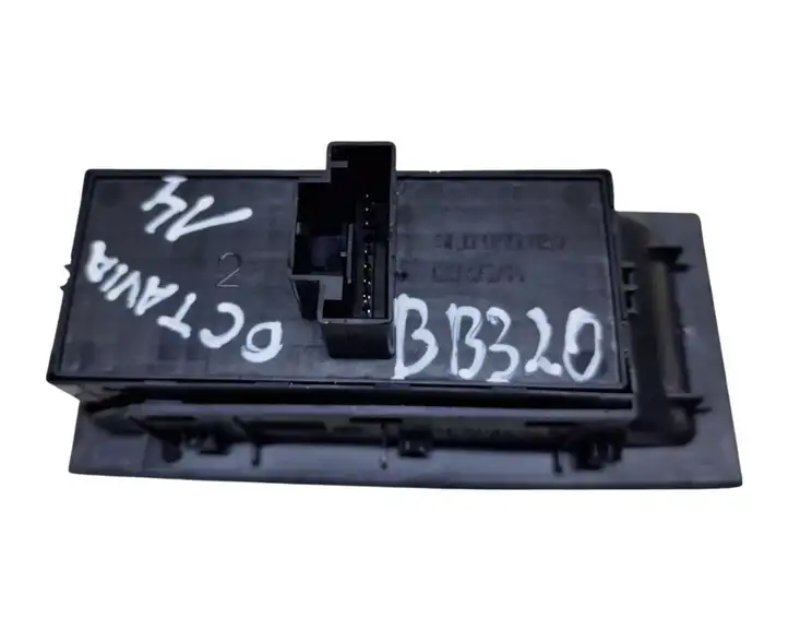 Skoda Octavia Mk3 (5E) (2013 - 2019) 5E0959857 Блок кнопок стеклоподъемников — фото 2