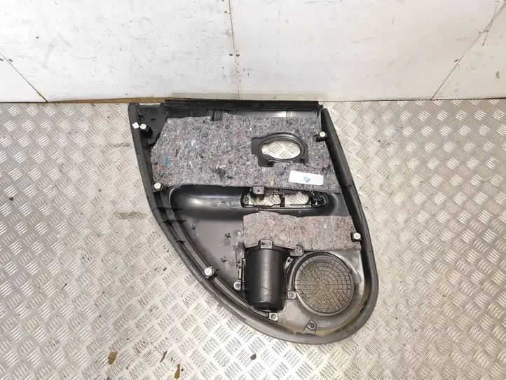 Nissan Juke I F15 (2010 - 2018) 829001KB0A Обшивка задней двери — фото 2