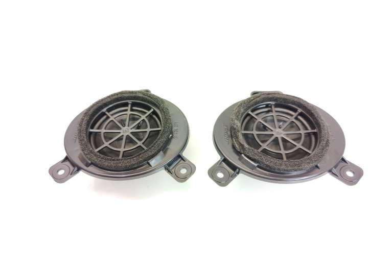 Audi Q7 (2005 - 2009)  4L0035361 Потолочный динамик