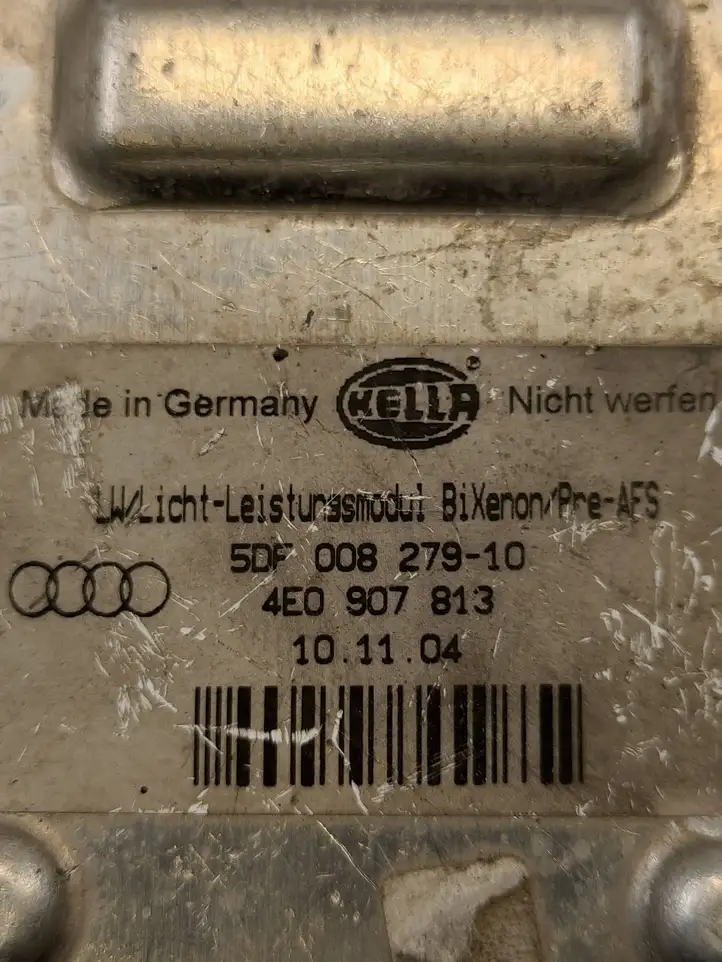 Audi A8 S8 D3 4E (2002 - 2005) 4E0907813 Блок розжига ксенона — фото 5