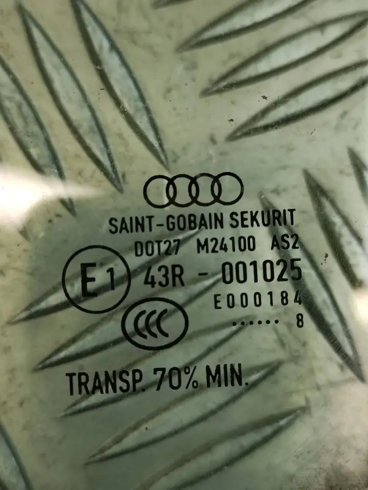 Audi A3/S3 8V (2016 - 2020) 43R001025 Стекло передней двери — фото 4