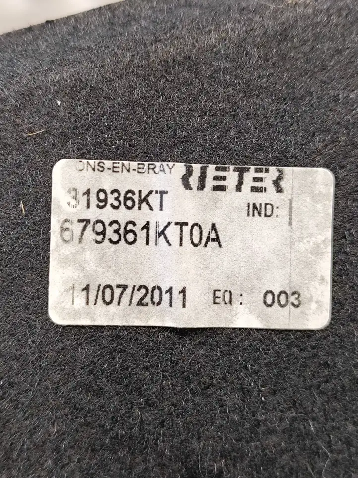 Nissan Juke I F15 (2010 - 2018) 679361KT0A Прочие детали салона — фото 2
