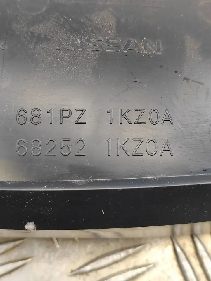Nissan Juke I F15 (2010 - 2018) 682521KZ0A Оплётка рулевого колеса — фото 3