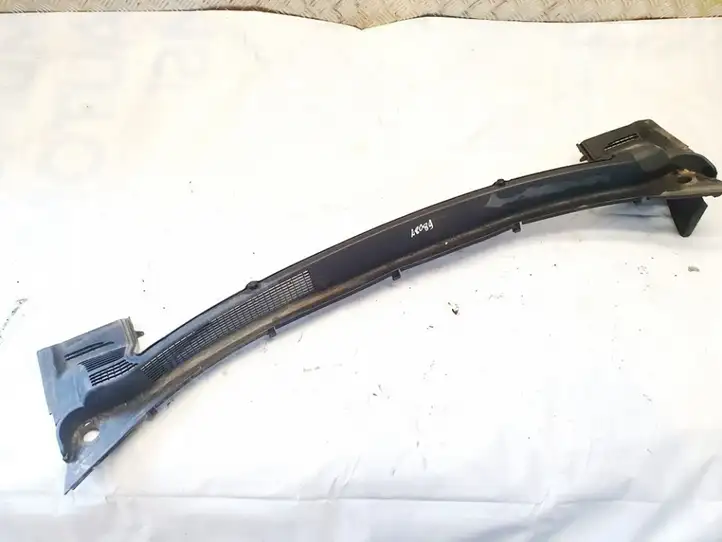 Opel Zafira B (2003 - 2006) 90587352 Жабо стеклоочистителей — фото 1