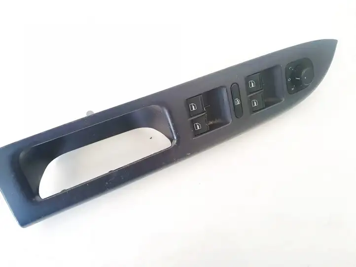Volkswagen Golf Plus (2004 - 2008) 1k4959857a Блок кнопок стеклоподъемников — фото 1