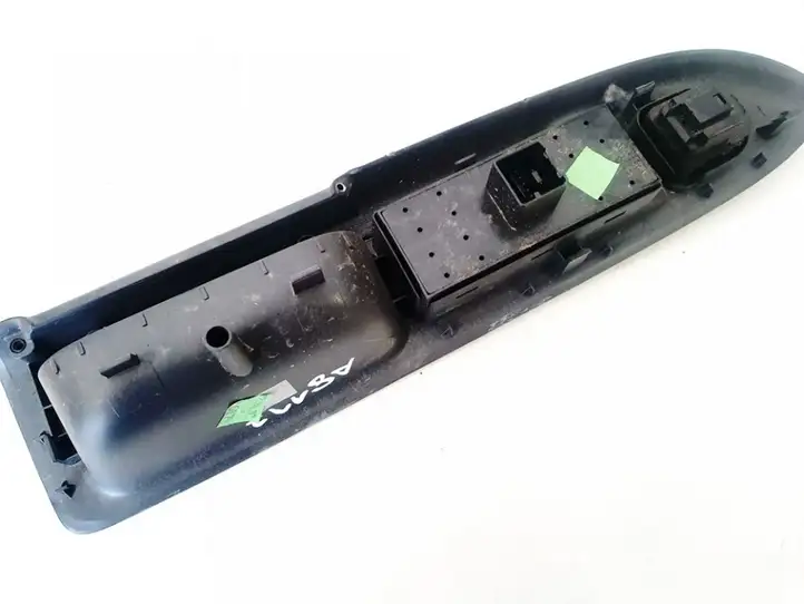 Volkswagen Golf Plus (2004 - 2008) 1k4959857a Блок кнопок стеклоподъемников — фото 3