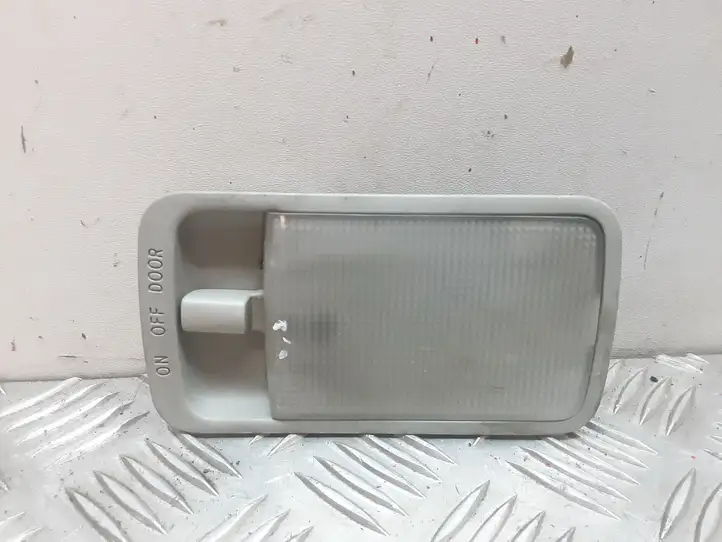 Toyota Corolla Verso E121 (2001 - 2004) Передняя подсветка — фото 3