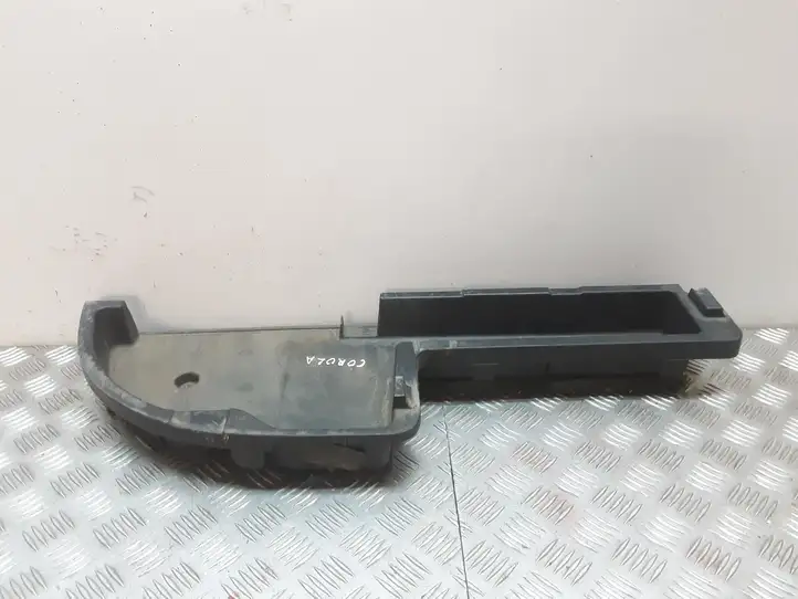 Toyota Corolla E120 E130 (2000 - 2004) 6499502020 Ящик для хранения в багажнике — фото 3