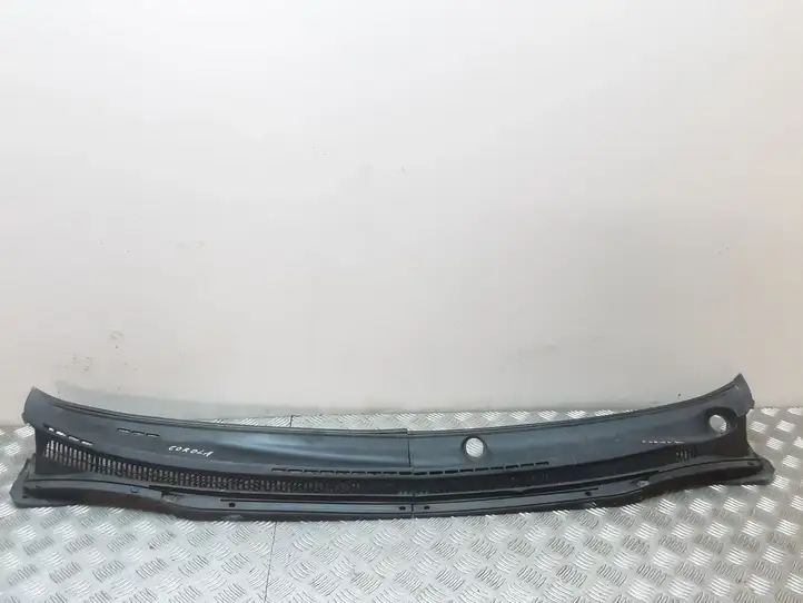 Toyota Corolla E120 E130 (2000 - 2004) 5578102080 Жабо стеклоочистителей — фото 1