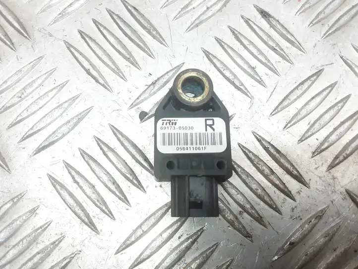 Toyota Avensis T250 (2006 - 2009) 8917305030 Датчик удара SRS — фото 1