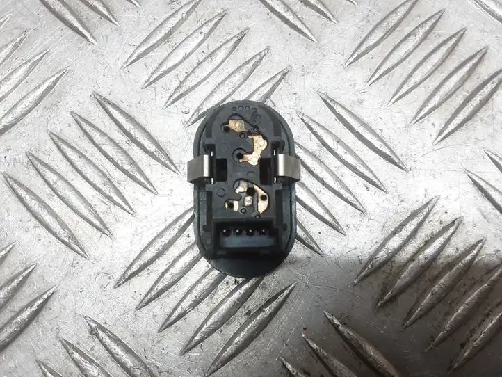 Opel Zafira A (1999 - 2003) 90561388 Блок кнопок стеклоподъемников — фото 2