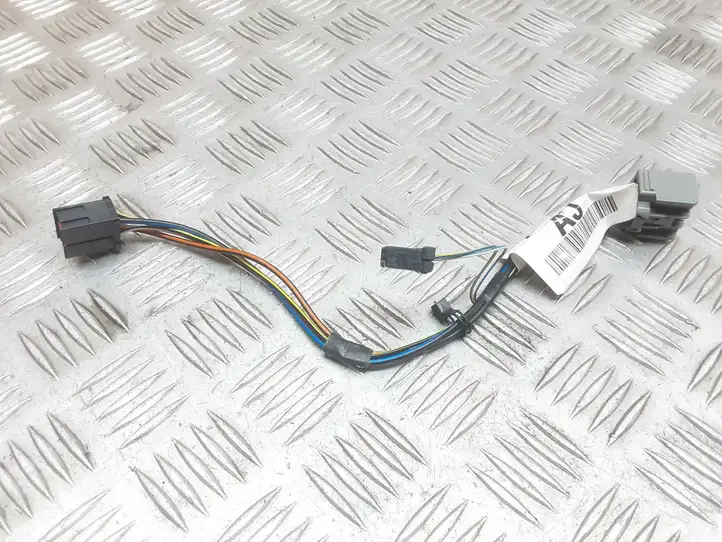 Ford Focus (1998 - 2004) 98AG18B604 Прочая электропроводка — фото 1