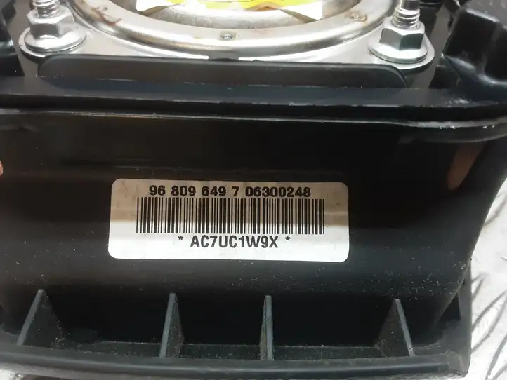 Chevrolet Captiva (2006 - 2011) 96809649 Подушка безопасности руля — фото 3